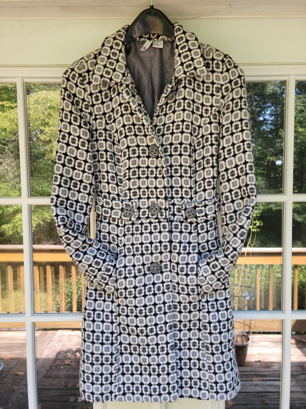 Patterned Black & White Trench Coat by